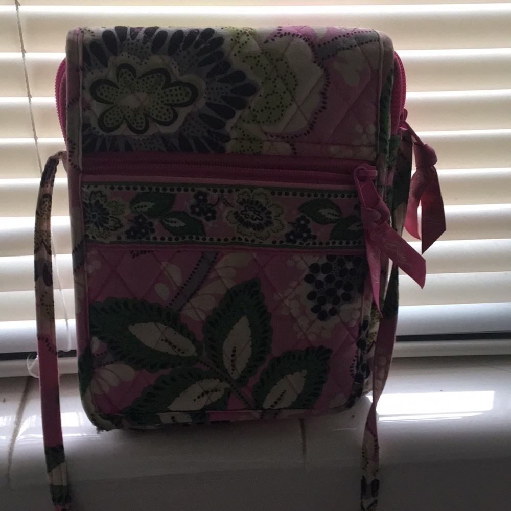 Vera bradley across messager bag